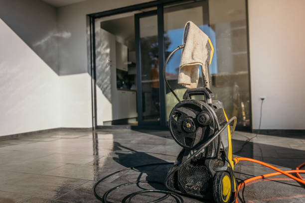 Best Animal Enclosure Cleaning  in Wabash, IN